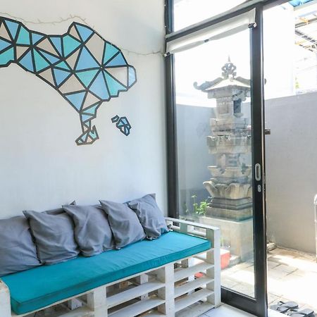 The Ruum Hostel Canggu Eksteriør bilde