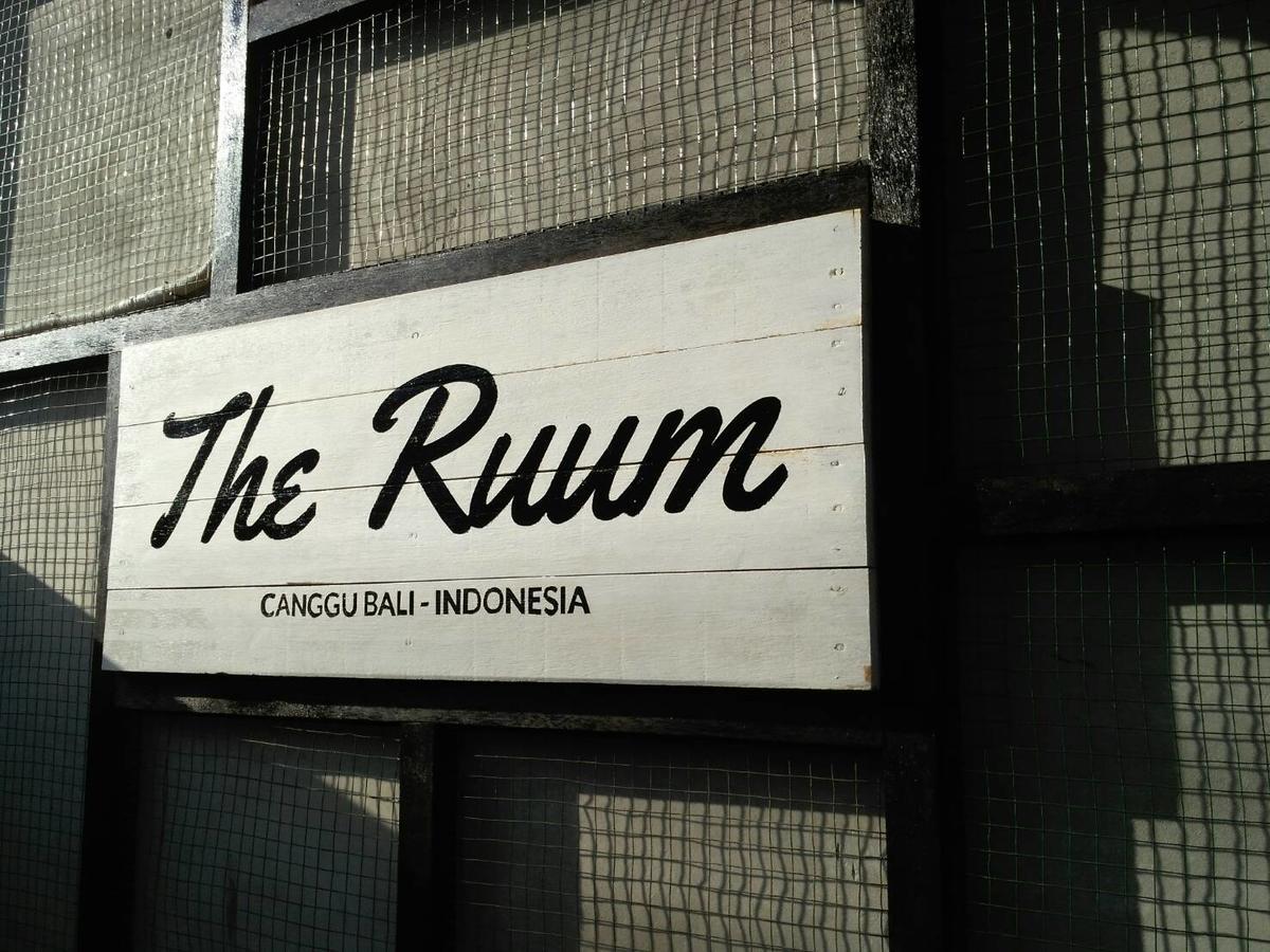 The Ruum Hostel Canggu Eksteriør bilde