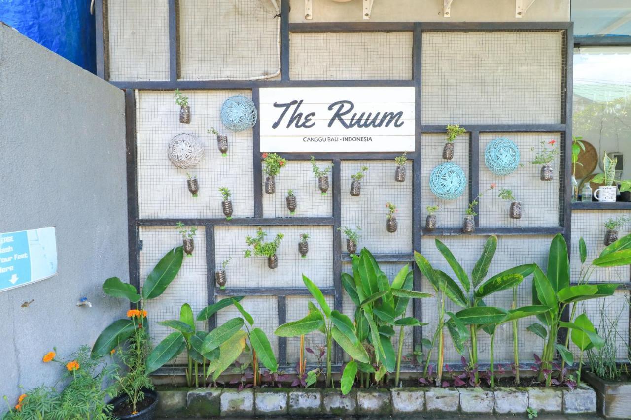 The Ruum Hostel Canggu Eksteriør bilde
