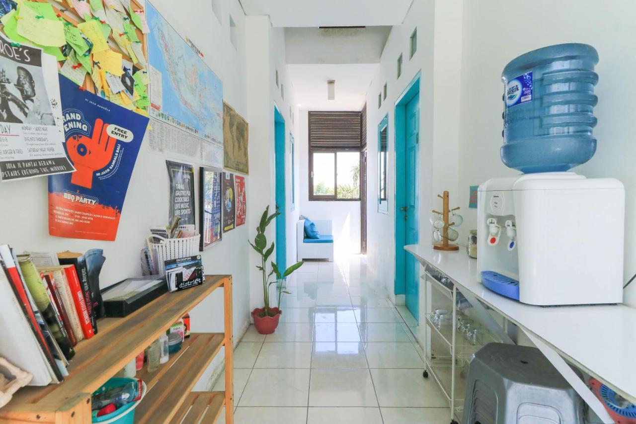 The Ruum Hostel Canggu Eksteriør bilde