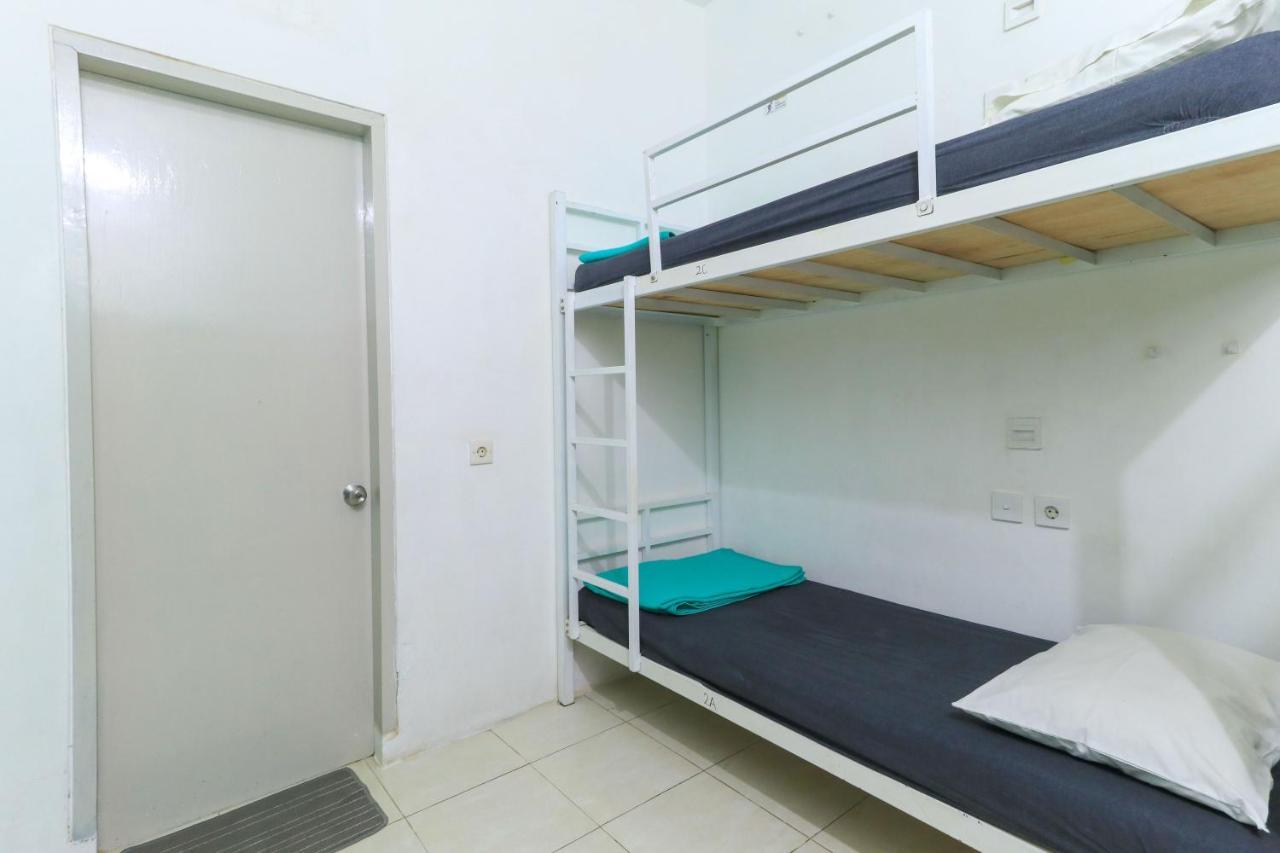 The Ruum Hostel Canggu Eksteriør bilde