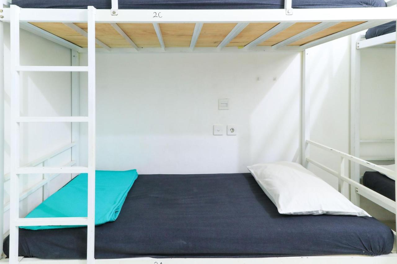 The Ruum Hostel Canggu Eksteriør bilde
